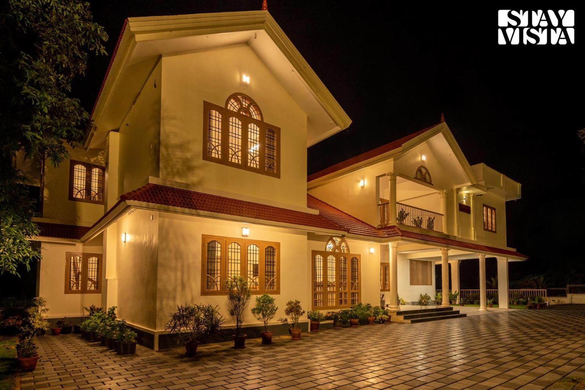 Stayvista At Spice Notes - Breakfast Included Munnar Exterior photo