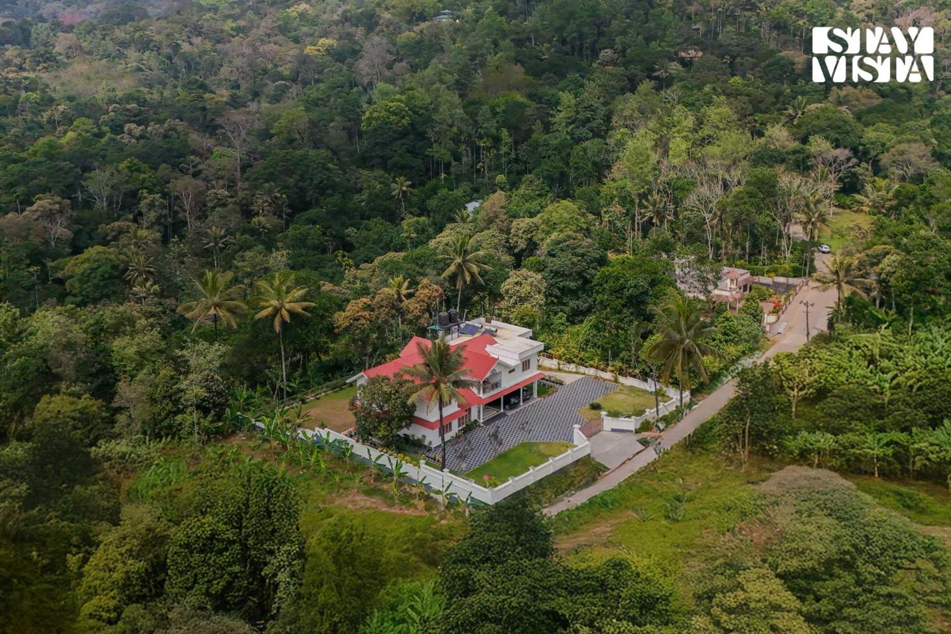 Stayvista At Spice Notes - Breakfast Included Munnar Exterior photo